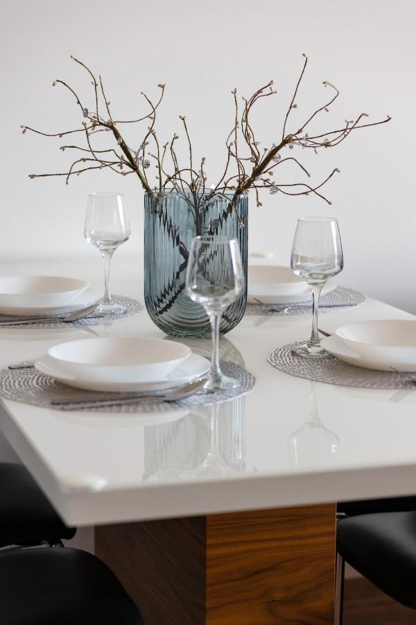 Glamorous Wilanow Apartment By Renters Warszawa Eksteriør billede